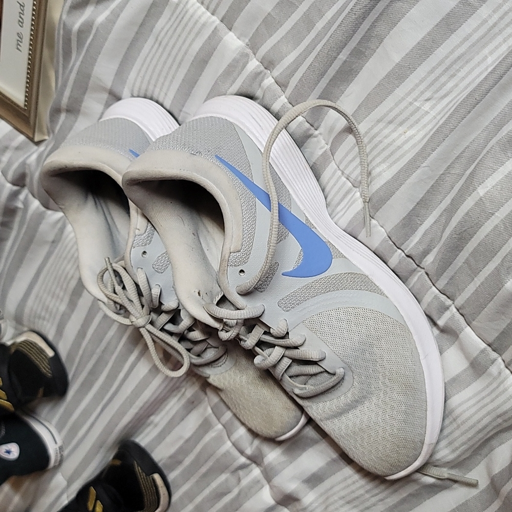 Nike shoes